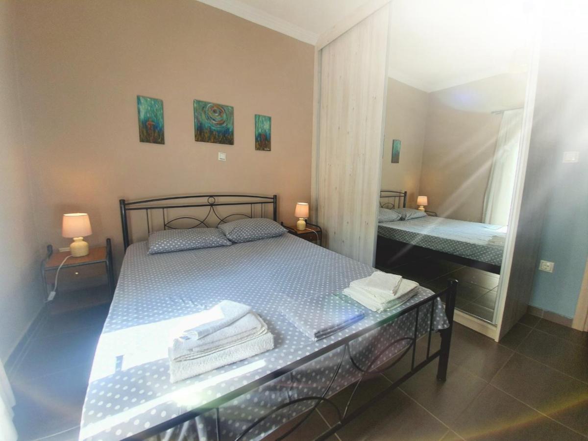Ilias' Cosy And Relaxing Apartment Athene Buitenkant foto